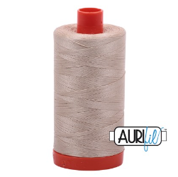 Aurifil Cotton Makó 50 wt Ermine