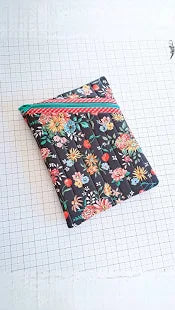 Hemingway Pouch